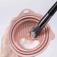 Load image into Gallery viewer, 2-Pack: Silicone Foldable Makeup Brush Cleaning Pad
