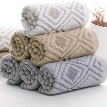 Load image into Gallery viewer, 2-Piece: Pidada Hand Towels Set

