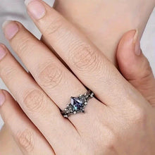 Load image into Gallery viewer, 2-Piece Set: Gothic Black &amp; Golden Engagement Ring Set with Pear-Shaped Cubic Zirconia
