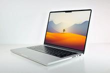Load image into Gallery viewer, MacBook Pro (2023) 14-inch – Apple M2 Max 12-Core CPU 38-Core GPU – Silver
