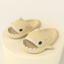 Load image into Gallery viewer, New Men and Women Summer Slippers Lovely Shark Shape Slides Outdoor Women Shoes Flip Flops Lightweight Open Toe Beach Pool Slides Sandals Shark Shower Slipper
