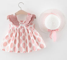 Load image into Gallery viewer, Luxury Handmade Elegant Modern Newborn Baby Girl Birthday &amp; Princess Baby Dress With Hat
