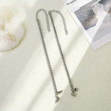 Load image into Gallery viewer, 2pcs / Set Heart Charm Magnet Attracts Couple Bracelet Fashion Stainless Steel Chain Couple Attracting Bracelets For Men Women Silver Gold Chain Bracelets Magnet Hearts Attracting Each Other Bracelet
