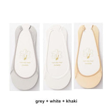 Load image into Gallery viewer, 3 Pairs Invisible Boat Socks Women Summer Silicone Non-Slip Socks for High Invisible Heels Ice Silk Socks for Women
