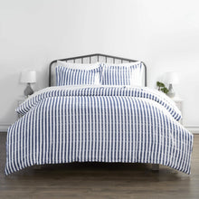 Load image into Gallery viewer, 3-Piece Set: Rugged Stripes Patterned Duvet Cover

