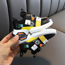Load image into Gallery viewer, Baby Boy&amp;Girl Walking Shoes Infant Sneakers Non-Slip First Walking Soft Breathable Shoe
