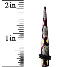 Load image into Gallery viewer, 2G Green Snake Skin Acrylic Taper
