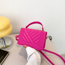 Load image into Gallery viewer, Dazzling Bags For Women Chain Crossbody Bags In Pu Leather Female Fashionable Shoulder Bag Ladies Handbags  Simple Messenger Bag Casual Indentation Western Style Portable Women
