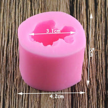 Load image into Gallery viewer, 3D Cat Candle Silicone Molds Soap Mold Cake Decorating Tools Cake Baking Candy Chocolate Gumpaste Moulds Kitten Candle Mold Cute Cat Silicone Mold For Fondant Mini Soap
