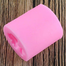 Load image into Gallery viewer, 3D Cat Candle Silicone Molds Soap Mold Cake Decorating Tools Cake Baking Candy Chocolate Gumpaste Moulds Kitten Candle Mold Cute Cat Silicone Mold For Fondant Mini Soap
