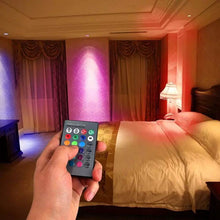 Load image into Gallery viewer, 4-Pack: Magic Light LED Light Bulb (E27 3W) with Remote - 16 Colors
