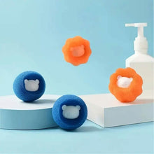 Load image into Gallery viewer, 4-Pack: Reusable Laundry Lint Remover Balls
