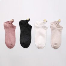 Load image into Gallery viewer, 4 Pairs Fashion Socks New Spring Cotton Non-Slip No-Show Boat Socks Novelty Girls Cute Heart Embroidery Casual Funny Ankle Socks Pack For Women
