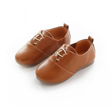 Load image into Gallery viewer, Luxury Leather Spring And Autumn Children Durable Shoe Boys And Girls Shoes Baby Walkers Casual Shoes
