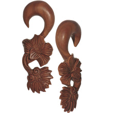 Load image into Gallery viewer, 1/2 Organic Sabo Wood Art Nouveau Flower Hanger Plug Set
