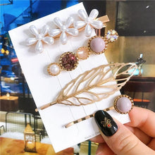 Load image into Gallery viewer, 4pcs/set Women Hair Accessories Jewelry Korean Simulation Pearl Barrette Love Hearts Hair Clips For Girls Pink Hairpins Wedding Hair Accessories for Brides and Bridesmaids
