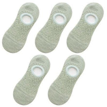 Load image into Gallery viewer, 5 Pairs Female Silicone non-slip invisible Socks Summer Solid Color Mesh Ankle Boat Socks Female Cotton Slipper No show Socks For Women

