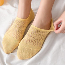 Load image into Gallery viewer, 5 Pairs Female Silicone non-slip invisible Socks Summer Solid Color Mesh Ankle Boat Socks Female Cotton Slipper No show Socks For Women
