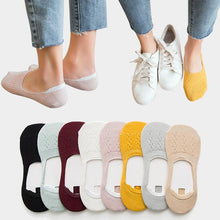 Load image into Gallery viewer, 5 Pairs Women Cotton Low Cut Socks Solid Snowflake Soft Summer Silicone Non-slip Deep Mouth Prevent Heel Loss Slipper Socks For Women
