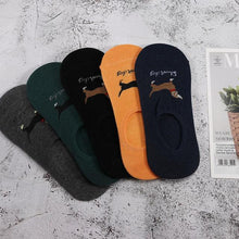 Load image into Gallery viewer, 5 Pairs/Lot Cute Harajuku Animal Women Socks Set Funny Spring Cat Dog Rabbit Panda Low Cut Short Sock Happy
