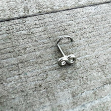 Load image into Gallery viewer, 20G Gleaming Infinity Symbol Nose Screw
