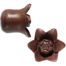 Load image into Gallery viewer, 3/4 Organic Sabo Wood Bali Bloom Single Flare Plug Set
