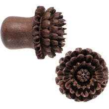 Load image into Gallery viewer, 1/2 Organic Sabo Wood Chrysanthemum Single Flare Plug Set
