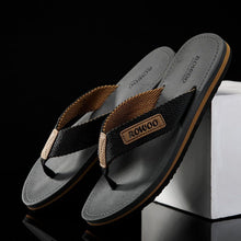 Load image into Gallery viewer, Comfortable Casual Summer Flip- Flops Men Beach Slippers Sandals Simple Luxury Design Indoor Non-Slip Black Flip Flops
