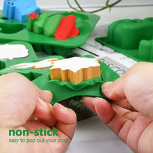 Load image into Gallery viewer, 6 Holes Christmas Tree Silicone Cake Mold Snowflake Christmas Tree Santa Claus Christmas Gift Mold Christmas Decoration Green Christmas Tree Silicone Mold 6 Holes Snowflakes Gingerbread Xmas Stocking Santa Xmas Gift Shaped Chocolate Candy Mold
