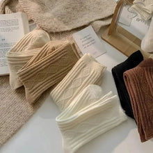 Load image into Gallery viewer, 6-Pairs: Thick &amp; Warm Cream Color Sock
