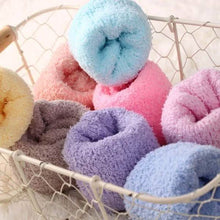 Load image into Gallery viewer, 6-Pairs: Women's Sinter Warm Socks
