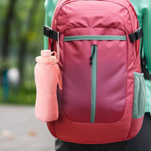 Load image into Gallery viewer, 600ml Folding Silicone Water Bottle Large Capacity Lightweight Sports Water Bottle Outdoor Travel Portable Water Cup Collapsible Water Bottle Silicone Foldable Water Bottles For Travel Easy-To-Carry Design
