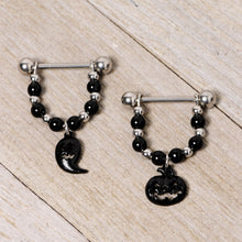 Load image into Gallery viewer, 14G 5/8 Black Pumpkin Ghost Halloween Dangle Nipple Ring Set
