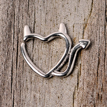 Load image into Gallery viewer, 16G 1/4 Little Devil Halloween Heart Closure Ring
