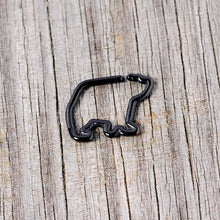 Load image into Gallery viewer, 16G 5/16 Black Polar Bear Closure Ring
