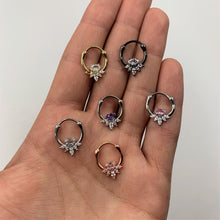 Load image into Gallery viewer, 18G 3/8 Clear Gem Spray Cartilage Clicker
