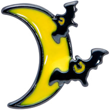 Load image into Gallery viewer, 16G 1/4 Black Batty Moon Halloween Cartilage Tragus Earring
