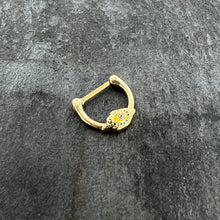 Load image into Gallery viewer, 16G 3/8 Gold Tone Bold Peacock Feather Cartilage Clicker
