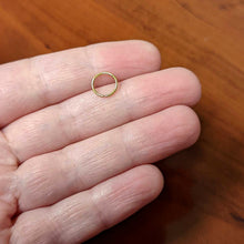 Load image into Gallery viewer, 20G 7mm Gold Tone PVD Grade 23 Titanium Bendable Hoop Ring
