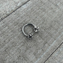 Load image into Gallery viewer, 16G 3/8 Antiqued Butterfly Flower Horseshoe Circular Barbell
