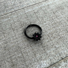 Load image into Gallery viewer, 16G 3/8 Pink Gem Black Starry Flower Hinged Segment Ring
