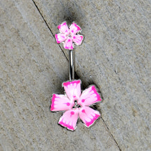 Load image into Gallery viewer, Pink Flower Textured Center Double Mount Belly Ring
