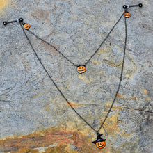 Load image into Gallery viewer, 14G 9/16 Black Witchy Pumpkin Halloween Double Nipple Chain
