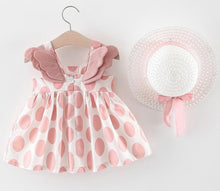 Load image into Gallery viewer, Luxury Handmade Elegant Modern Newborn Baby Girl Birthday &amp; Princess Baby Dress With Hat
