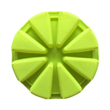 Load image into Gallery viewer, 8 Cavity Silicone Cake Mold Baking Pastry Scone Pans Tools Cake Mould Oven Bread Pizza Bakeware Cake Mould Baking Molds Triangle Silicone Cake Mold Soap Mould Pizza Slices Scone Baking
