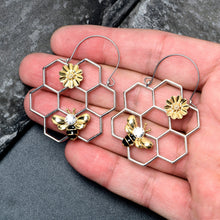 Load image into Gallery viewer, Clear Gem Bee Honeycomb Flower Tunnel Plug Earrings

