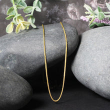 Load image into Gallery viewer, 14k Yellow Gold Diamond Cut Round Wheat Chain 1.0mm
