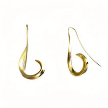 Load image into Gallery viewer, 925 Sterling Silver Hypoallergenic Antique Finish Hook Earrings
