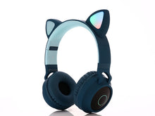 Load image into Gallery viewer, KIds Luxury Interesting Stevvex Portable Headset Wireless Bluetooth folding Headphones Headset Audio Adjustable Game Earphones With Microphone For PC phone (Pink)

