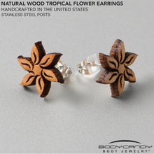 Load image into Gallery viewer, Natural Maple Wood Blooming Flowers Stud Earrings
